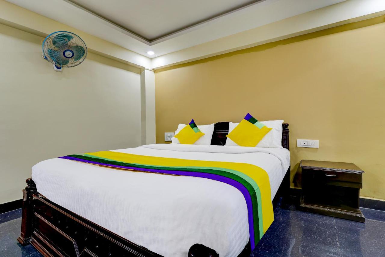 Itsy By Treebo - Hill View Hotel Madikeri Exterior photo