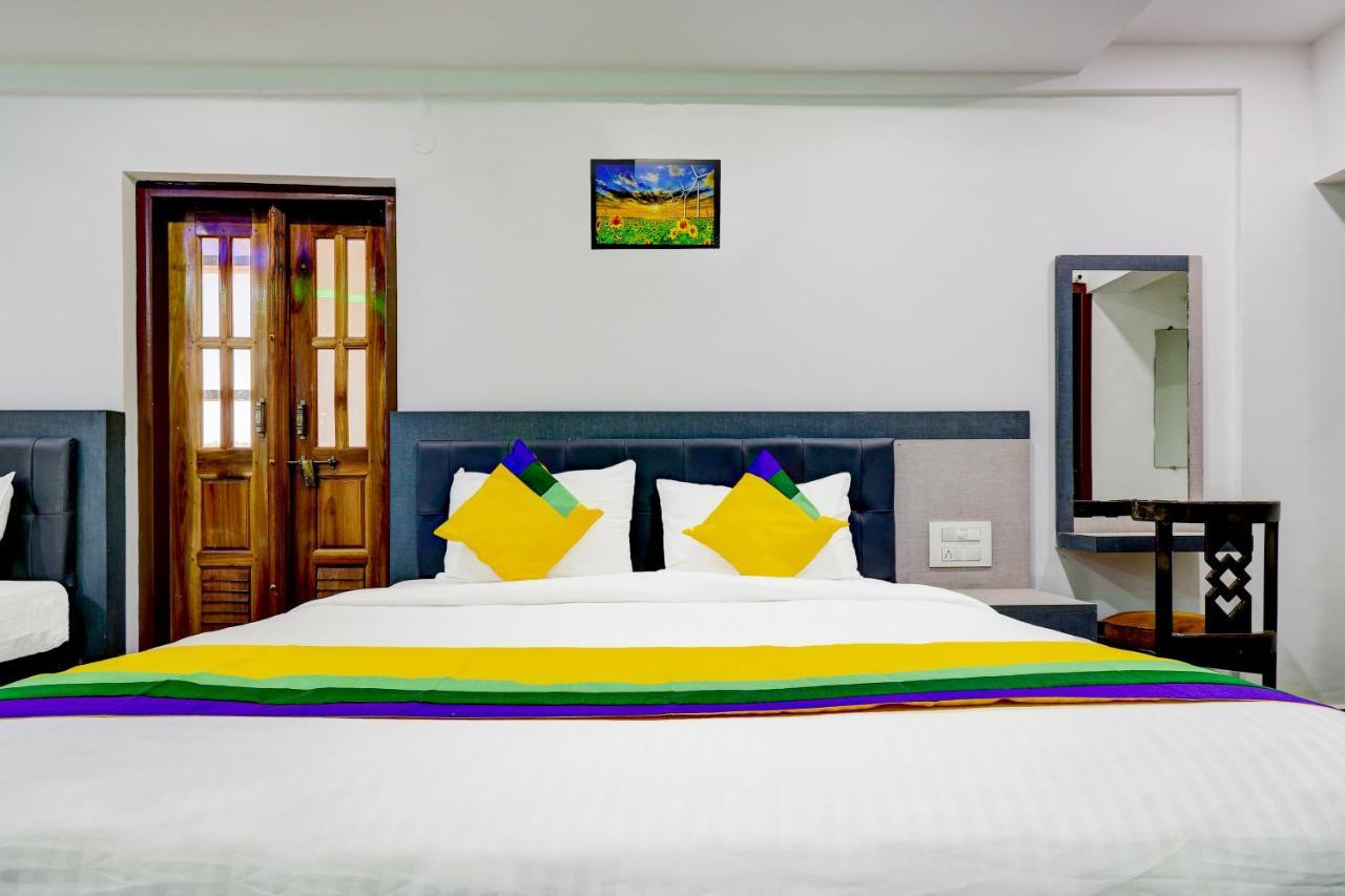 Itsy By Treebo - Hill View Hotel Madikeri Exterior photo