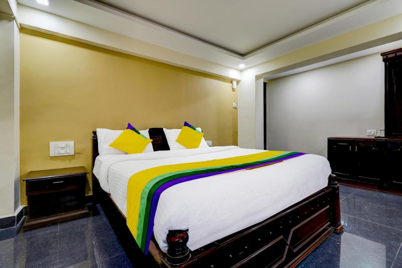 Itsy By Treebo - Hill View Hotel Madikeri Exterior photo