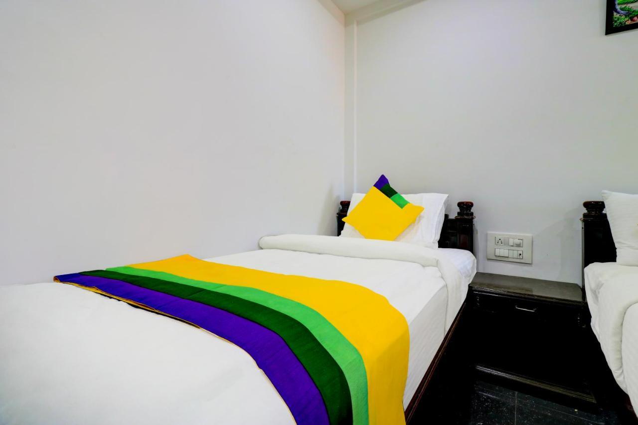 Itsy By Treebo - Hill View Hotel Madikeri Exterior photo